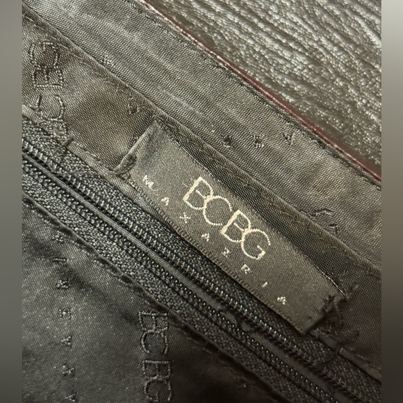 BCBG Max Azria Vintage Leather Shoulder Bag - Picture 6 of 8